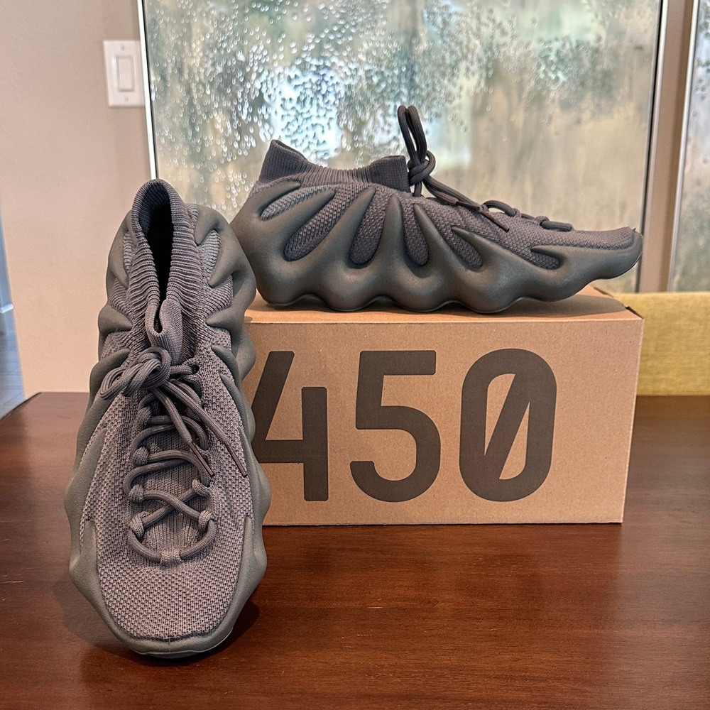 adidas Yeezy 450